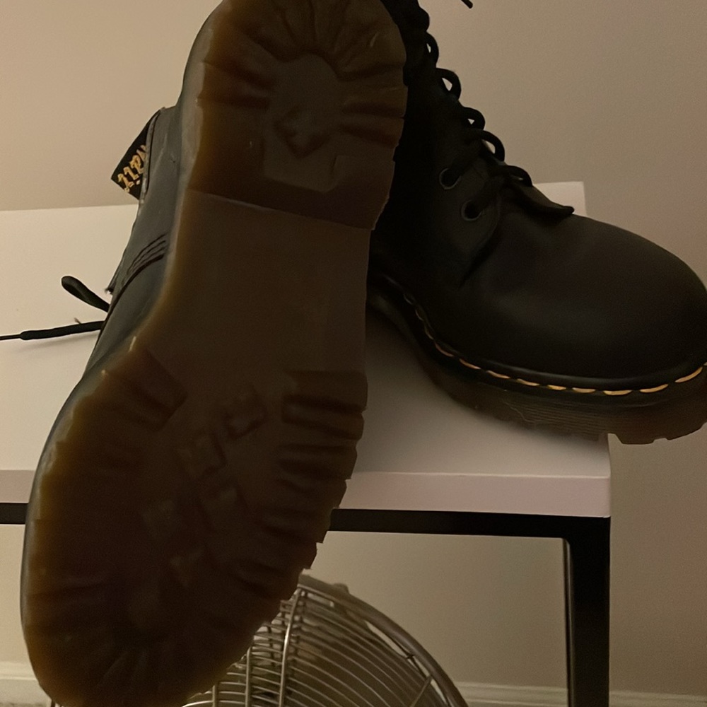 COPY - Doc Martens combat boots - Picture 4 of 6